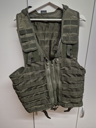 Gilet tactique - gilet,