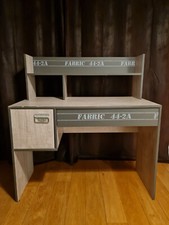 Bureau style industriel en