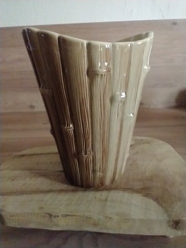 Beau vase faïence saint - en, de
