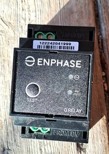 Q-relay pour panneaux