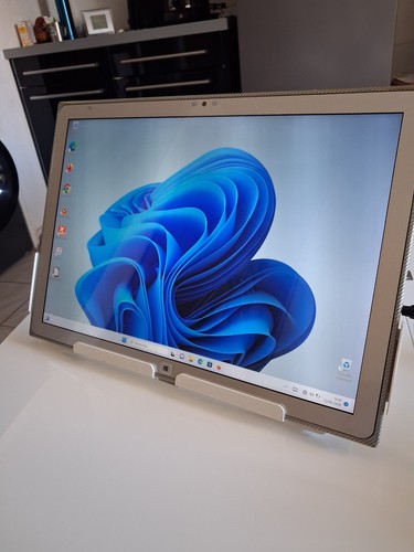 Tablette 4k panasonic - 20",