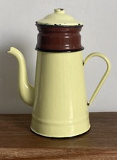 Cafetière ancienne tôle
