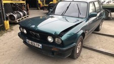Face avant BMW SERIE 3 E30