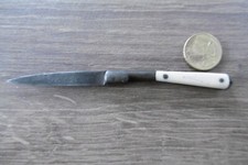 Ancien couteau miniature