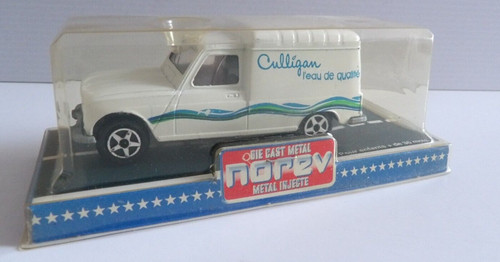Renault 4 fourgonnette - 1/43,