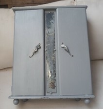 Ancienne grande armoire de