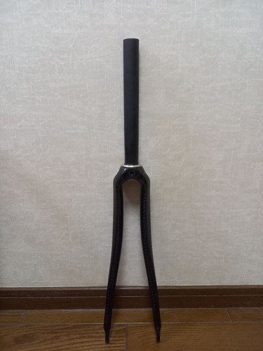 Carbon fork piste oversize