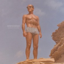 Homme musclé sans chemise