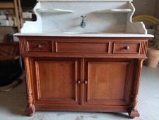 MEUBLE DE TOILETTE avec vasque époque 1920 en pitchpin dessus en marbre blanc 