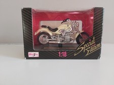 Maisto 1/18 BMW 1200C - White