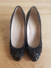 Escarpins Russel & Bromley noir 36,5 daim vernis