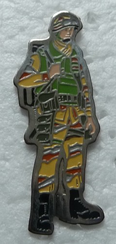 Pin militaire soldat guerre - militaire,