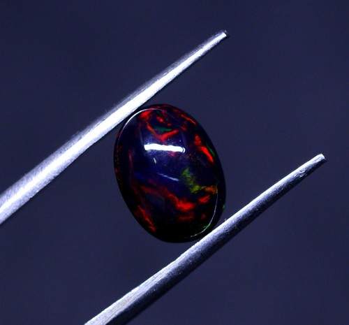 Pierre précieuse cabochon