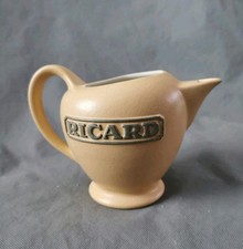 Pichet Ricard en grès couleur crème 830 1/2 litre