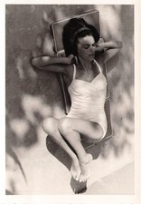 LOT OF 4 PHOTOS OF WOMEN SWIMSUIT 010H025