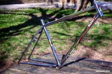 Lot 4 Stickers pour cadre SUNN