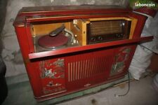 Meuble chinois laqué radio et tourne disque