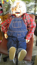 Vintage- AXTELL OLD STORYTELLER PUPPET, Full Body, Rare Great condition