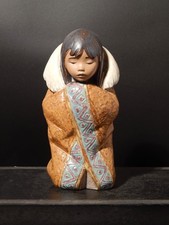 Vintage Autentica Statuette