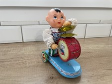 Enfant Joue De La Musique