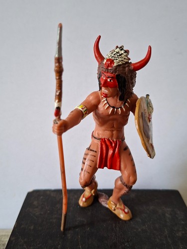 Figurine plastoy guerrier - figurine,