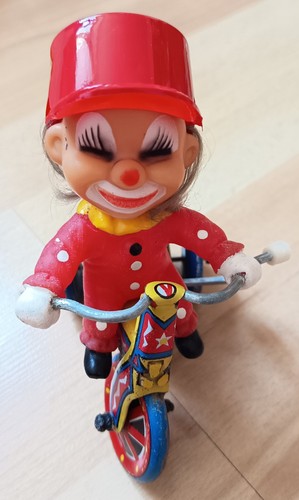 Jouet ancien tôle clown - jouet, sur