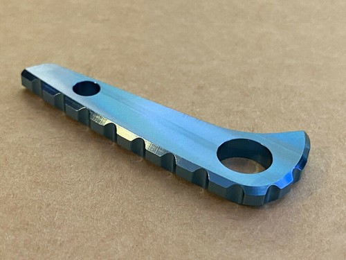 Blue anodized titanium back - titanium,