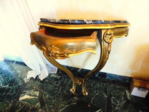 Tres grande console murale - grande,