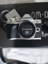 Olympus OM-D E-M10 Mark III