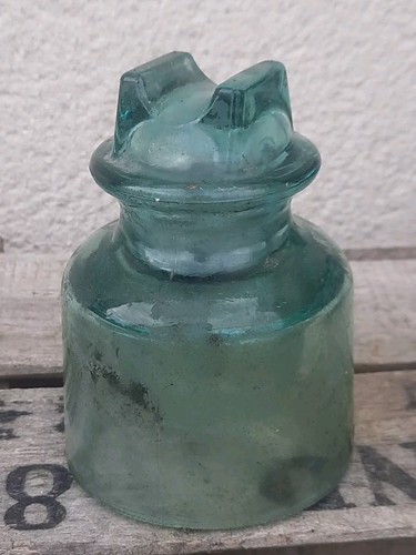 Ancien isolateur verre - ancien, en