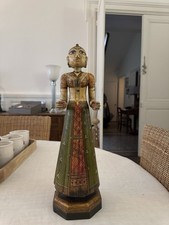 Figurine Indienne En Bois 