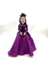 2011 TONNER GOTHIC ROMANCE CONVENTION/WARDROBE LE 150 17" DOLL & STAND