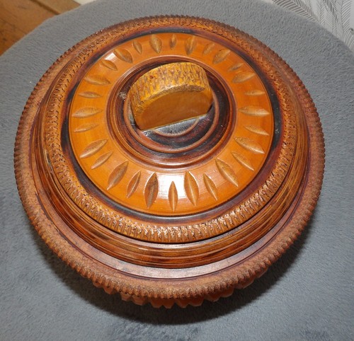 Ancienne boite ronde bois - en,