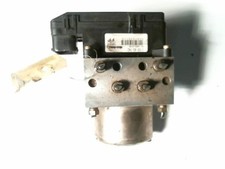 Bloc ABS (freins anti-blocage)