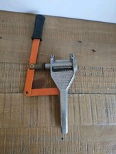 Ancienne Bouchonneuse Manuelle