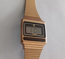 Rare Vintage Timex Q Women's