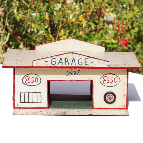 Jouet ancien garage - , esso