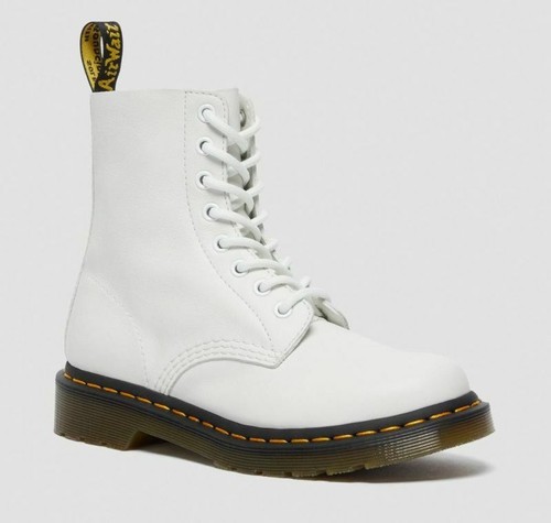 Martens doc trou - 8,