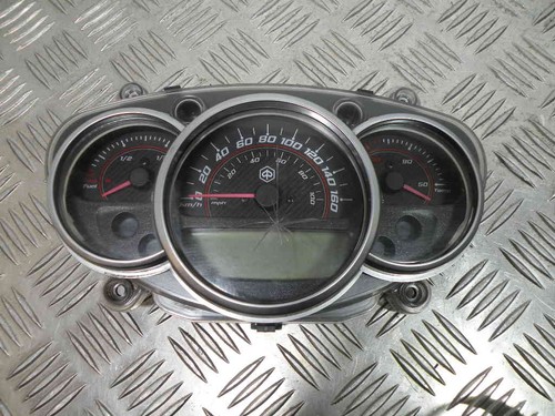 Compteur piaggio - 228,