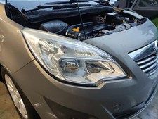 Optique avant principal droit