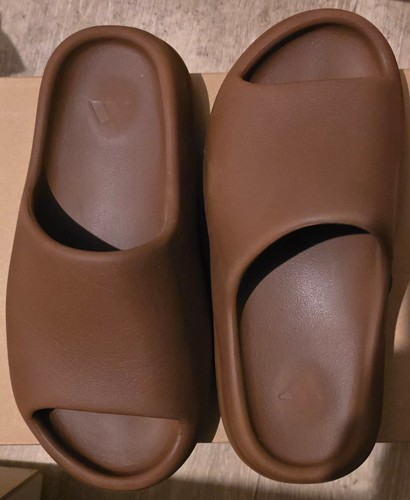Adidas yeezy yzy slide - adidas, flax