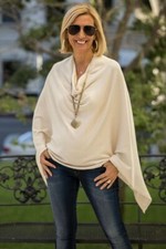 CASHMERE Poncho CREAM CAPE Wrap One Size Fits All, FREE UK Shipping,