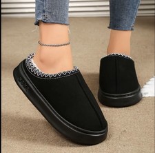 Chaussons Confortable Noir -