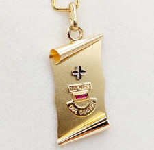 Pendentif médaille d'amour or 18k "+ qu'hier - que demain" AUGIS - La Singulière