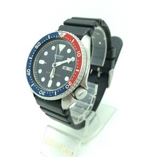 [w2137] SEIKO 150m Diver Quartz 7548-700B batterie neuve Pepsi toute d'origin...