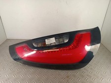 Feu arriere principal gauche