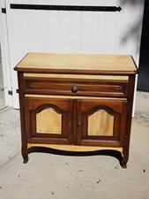 Meuble de rangement ancien