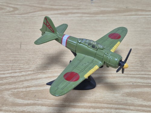 Avion militaire miniature - militaire,
