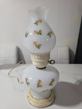 Lampe vintage élégante – Motifs floraux et triple éclairage