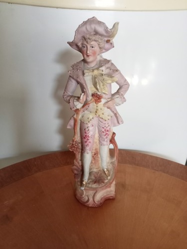 Statuette biscuit 1880 - statuette, en